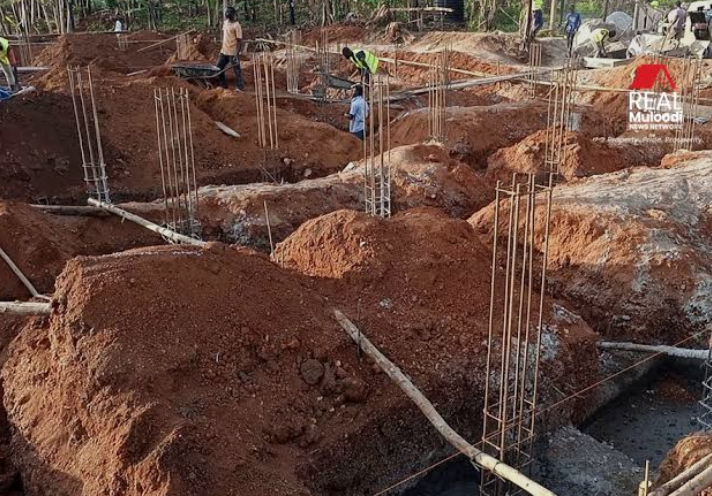 Kasanje Construction excavating foundation trenches for a new home build in Uganda.